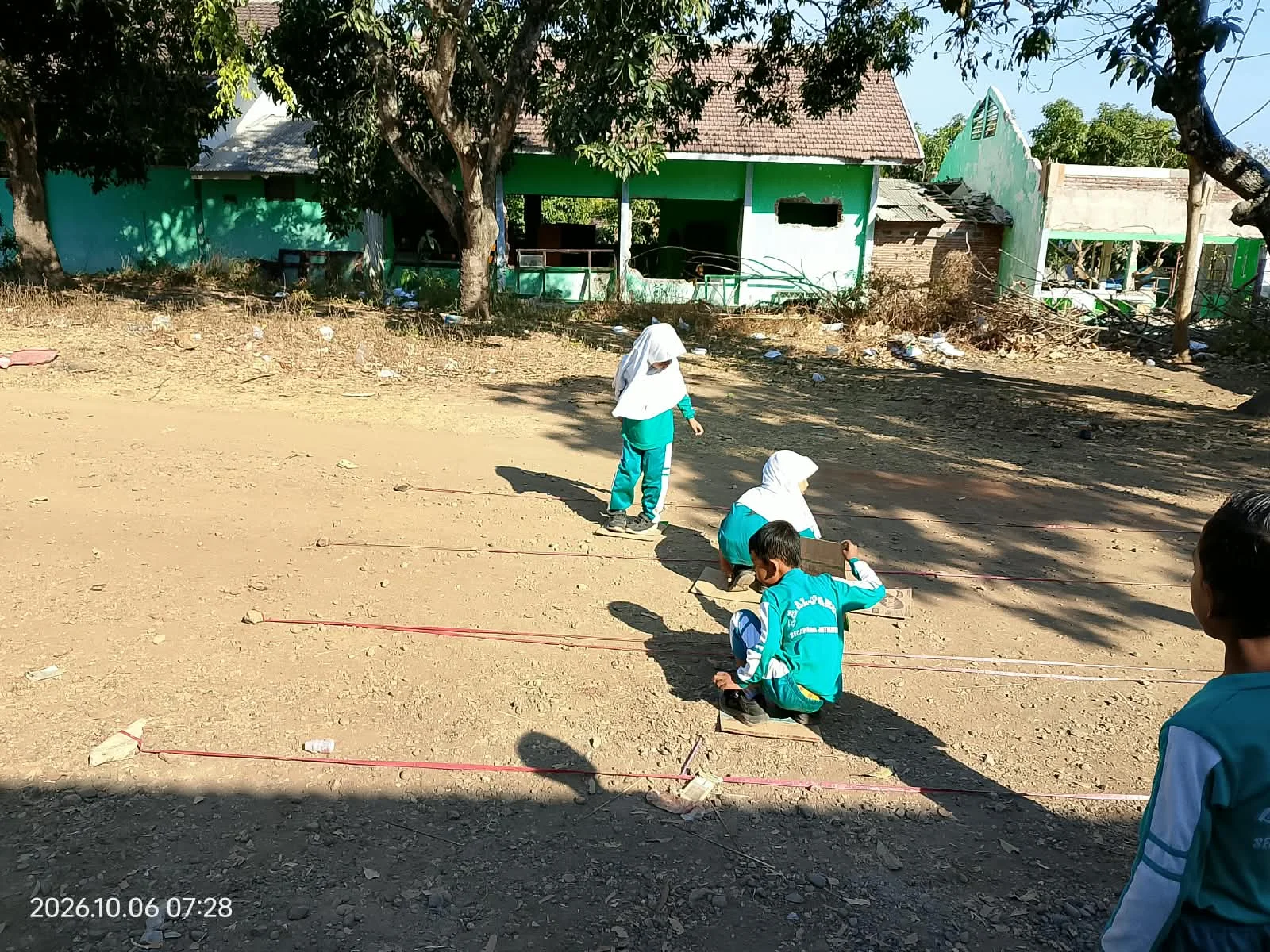 KEGIATAN TENGAH SEMESTER SDN 3 JATIBANTENG